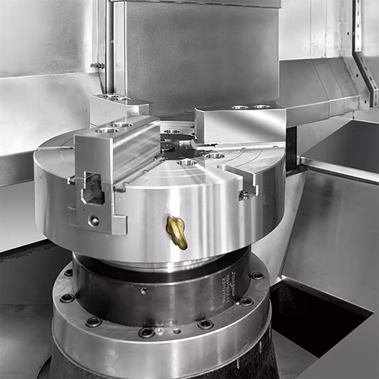 ブレーキディスク加工用立形CNC旋盤